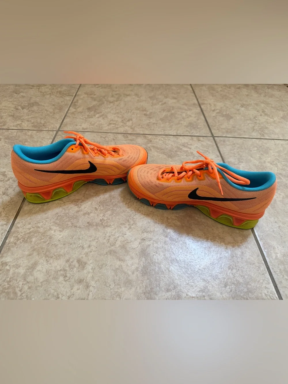 Nike Women’s Orange Running Sneakers, SIZE 8.5